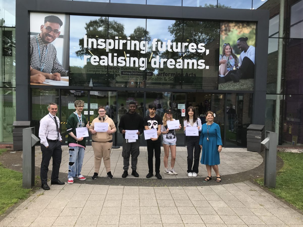 GCSE Results Day Celebrations - BMet